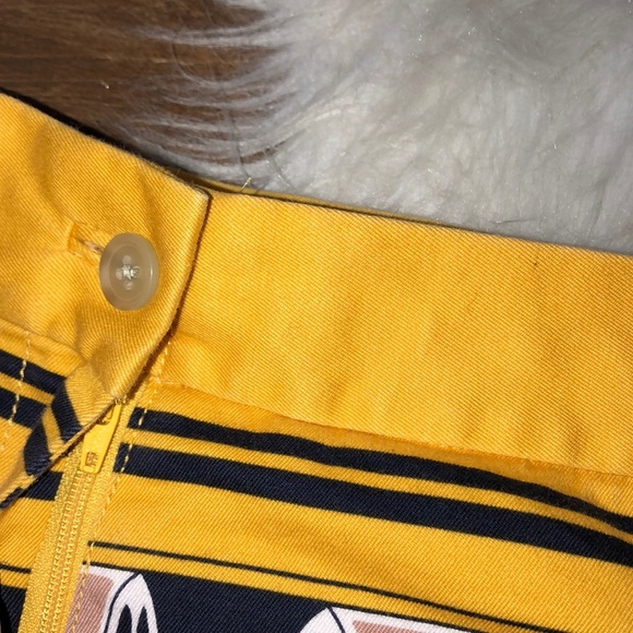 J Crew size 4 city fit mustard floral print shorts - Picture 3 of 6